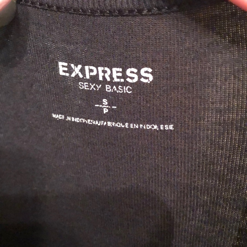 Express Women’s Blouse - Picture 2 of 2